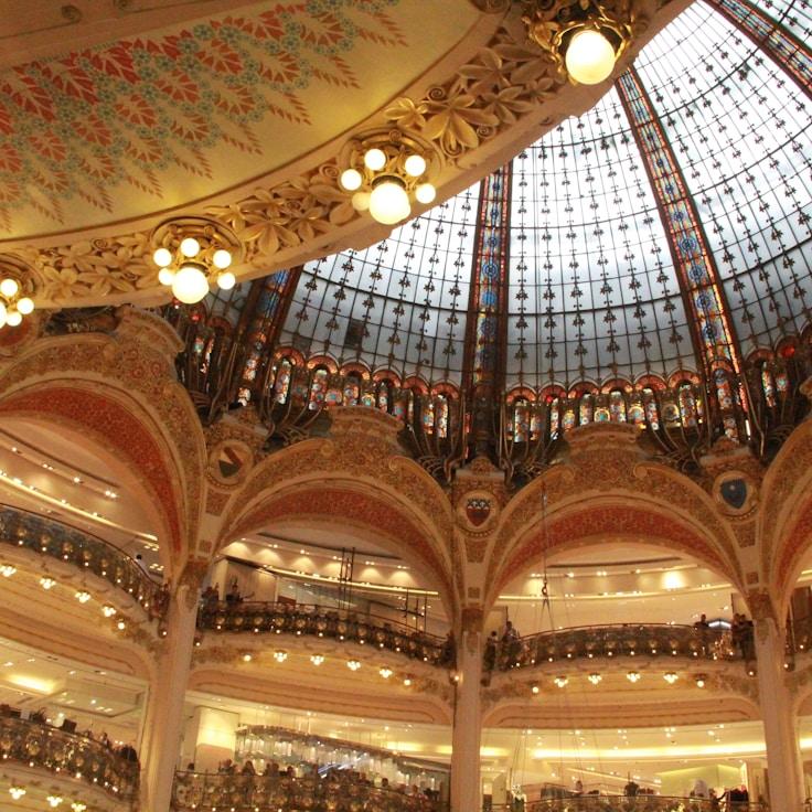 Dining out as an expat family in Canada